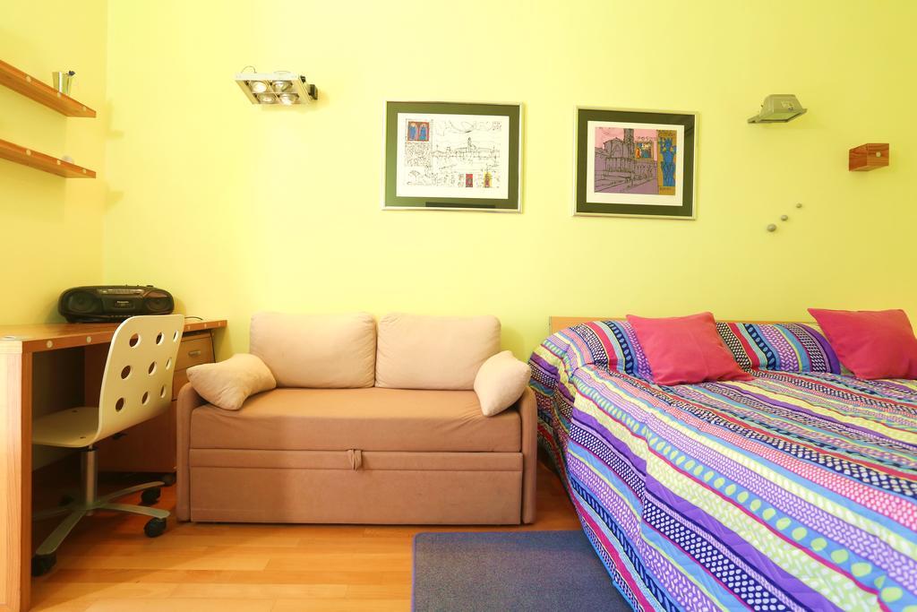 Apartments Marmont สปลิท ภายนอก รูปภาพ